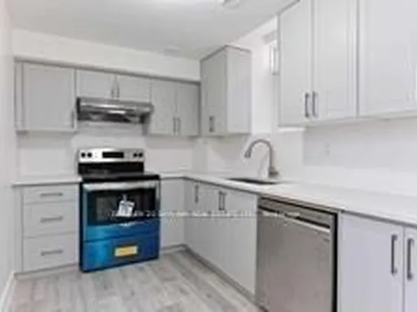 19 Brentcliff Dr, Brampton, ON L7A 2N1