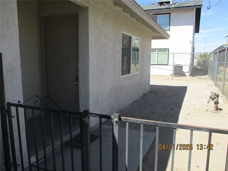363 Rio Grande Ct #B — Photo 16