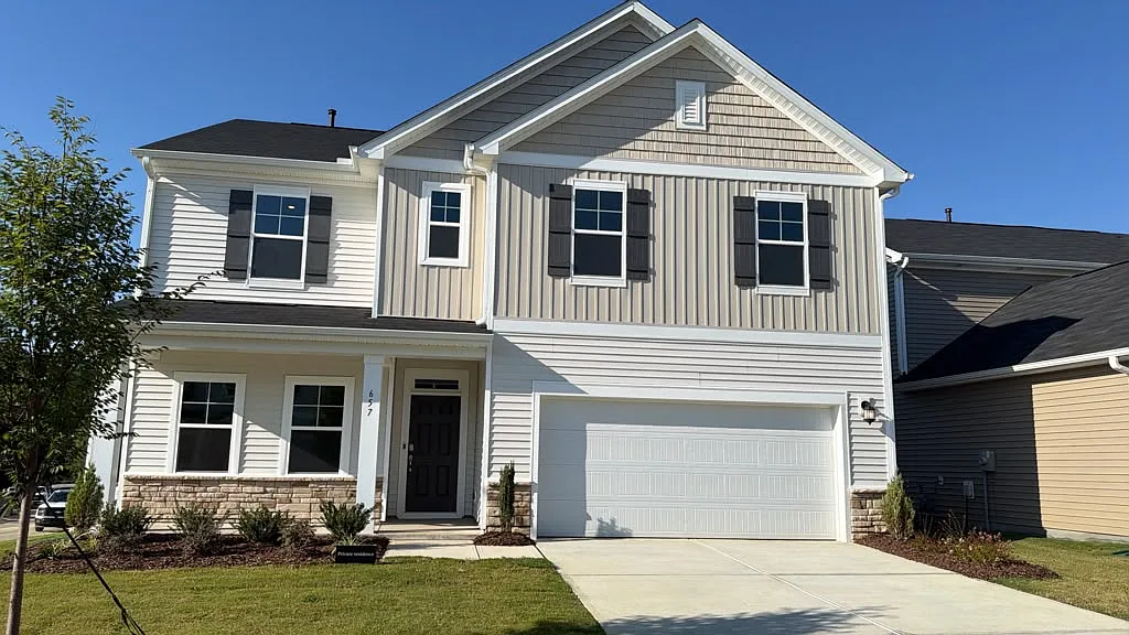 5 bed, 2715 sqft, $2,385 — Photo 1