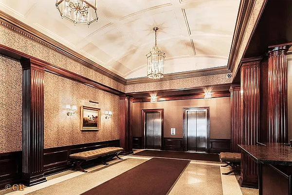 Rented by AVENUE 8 INC | media 7