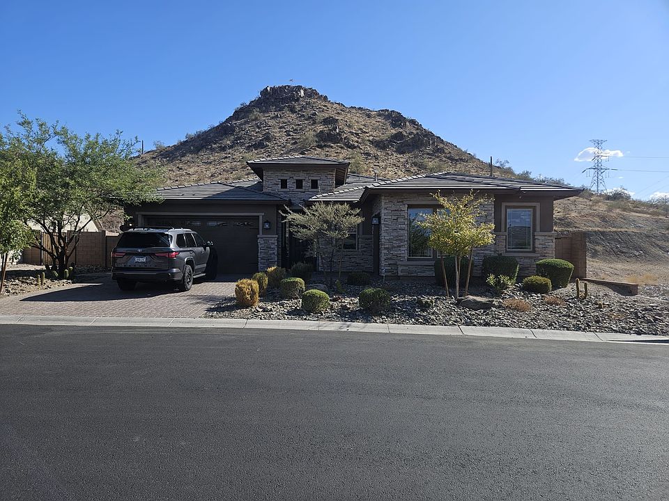 1st image of 16643 W Fawn Dr