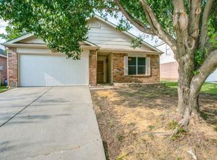 3221 Bent Creek Dr, Denton, TX 76210