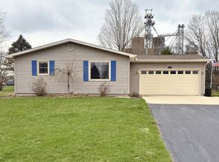 21 Yvonna St, Leesburg, IN 46538