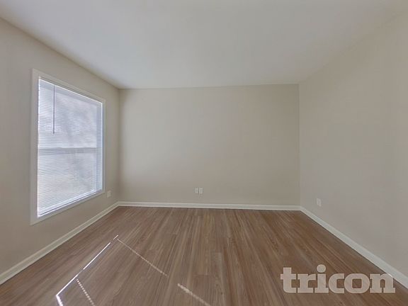 2nd image of 2017 Rockycreek Ln