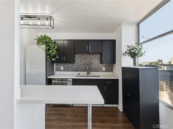 100 Atlantic Ave APT 405, Long Beach, CA 90802