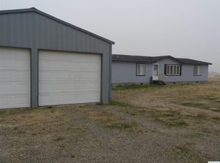 25205 W Kelly Rd, Benton City, WA 99320