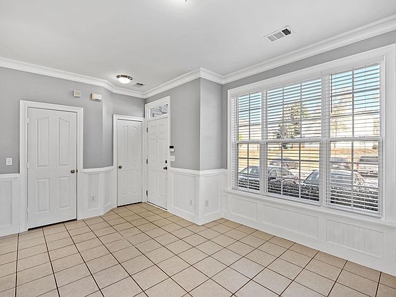 5th image of 423 Twist Cir