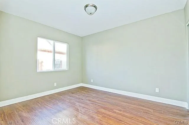 626 W 59th Pl — Photo 8