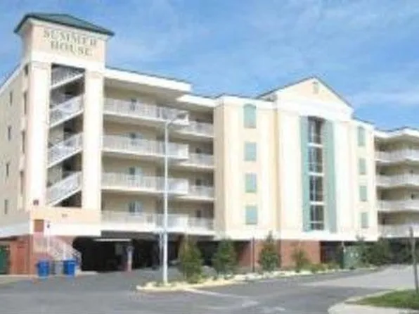 111 100th St Unit 205, Ocean City, MD 21842