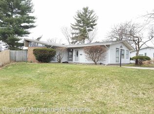 1147 Whitehall Dr, South Bend, IN