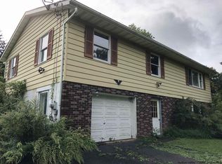 7 Craft Ln, Saugerties, NY 12477