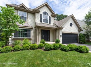 1149 Popes Creek Cir, Grayslake, IL 60030