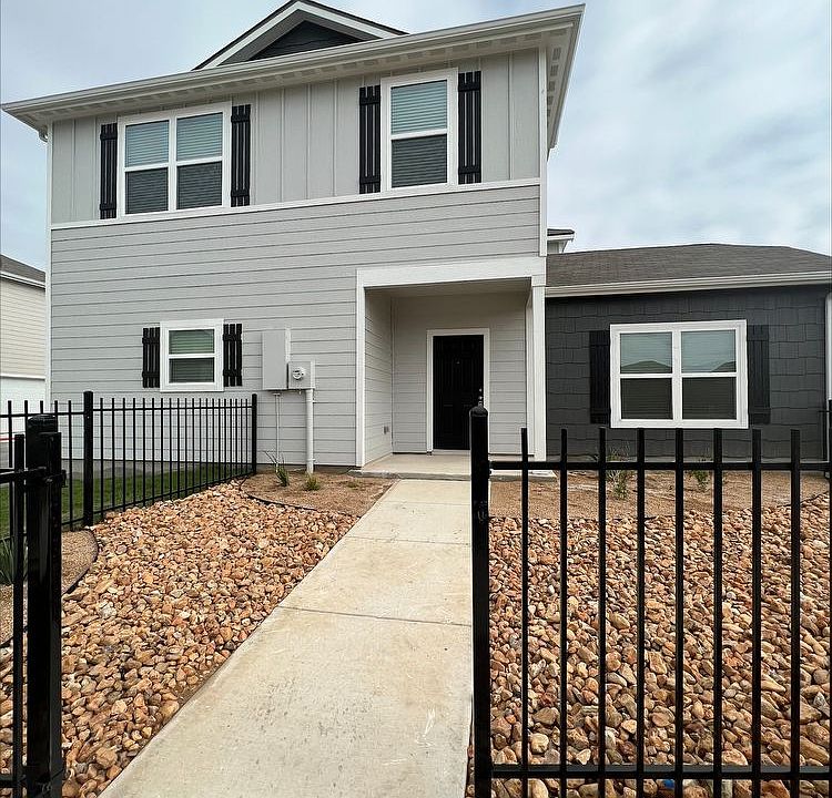 1st image of 6116 Underwood Way