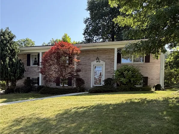 100 Hermitage Cir, Ligonier, PA 15658