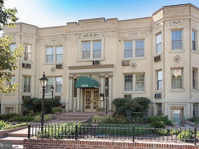 3024 Wisconsin Ave NW APT 108, Washington, DC, 20016