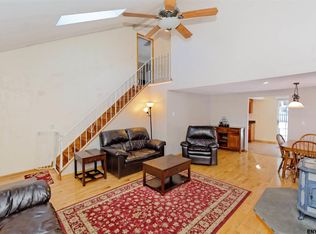 47 Thimbleberry Rd, Malta, NY 12020