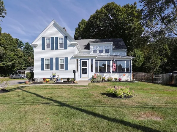 310 Lincoln St, Stoughton, MA 02072