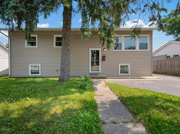 1343 Westmoreland Ave, Waukegan, IL 60085