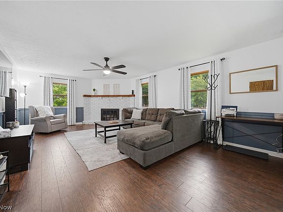 4th image of 2681 Country Squire St NW