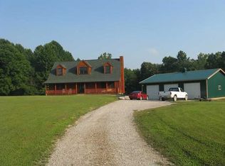 2050 Country Club Rd, Spencer, IN 47460