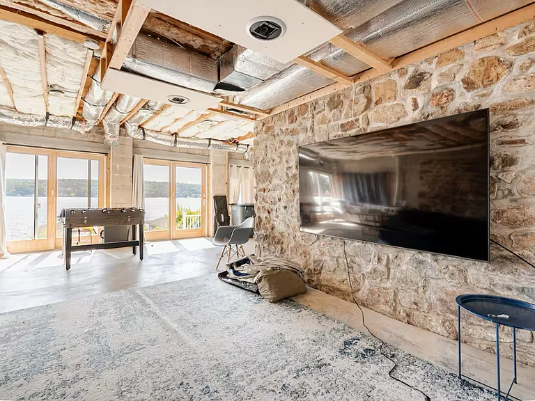 307 Lakeside Blvd — Photo 44