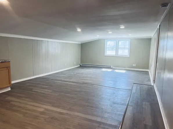 504 N Church St, Jacksonville, IL