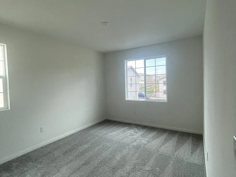 938 Helena Rdg — Photo 18
