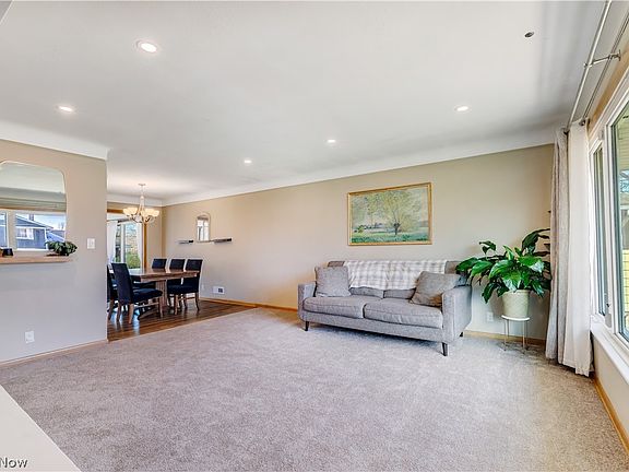 2nd image of 6616 Kingsdale Blvd