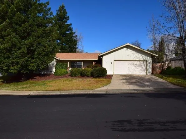 1835 Calloway Cir, Auburn, CA 95603