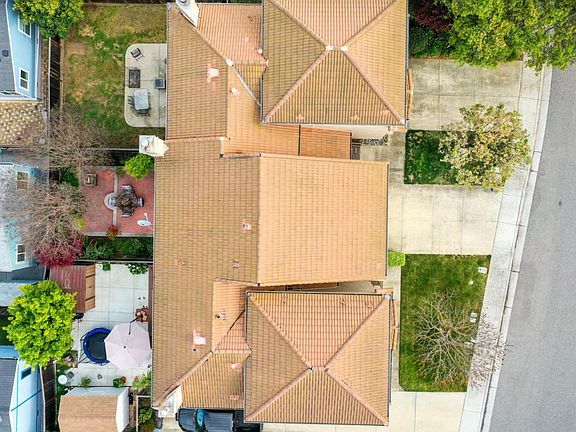 4th image of 16738 San Luis Way