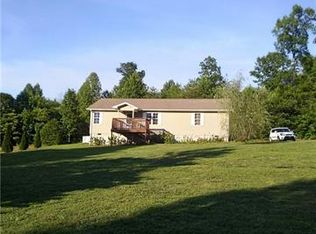 827 Mudcut Loop, Marion, NC 28752