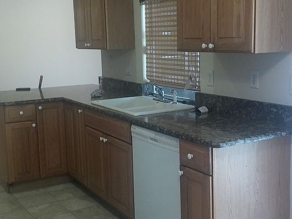 2nd image of 1244 SW Janette Ave