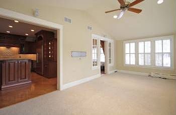 5th image of 4538 Lawn Ave