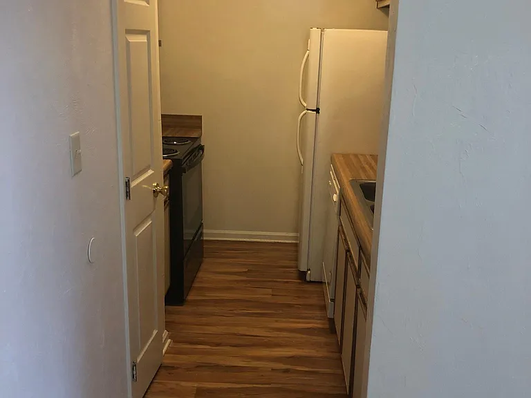 2505 Prest Ct — Photo 4