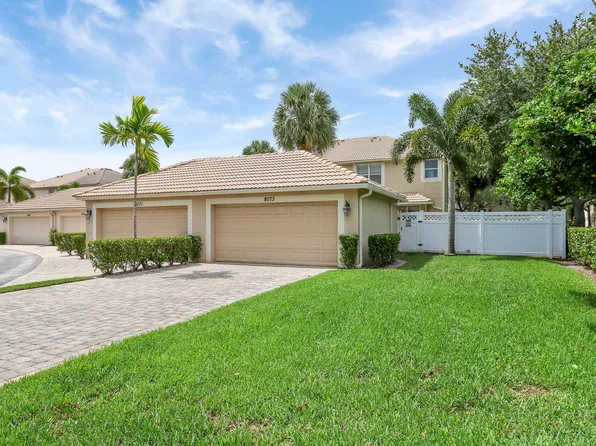 8073 Murano Circle, Palm Beach Gardens, FL 33418