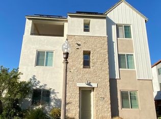 111 Sculpture, Irvine, CA 92618