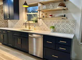 5315 Hillcrest Rd, Crestview, FL 32539