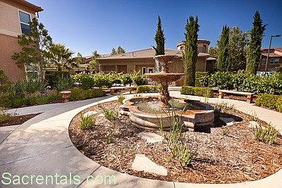 FOUNTAIN GARDEN