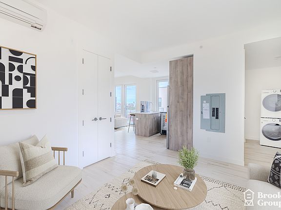 3rd image of 2718 Church Ave #3H