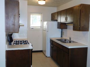 1335 Boswell Ave #1335A306, Crete, NE 68333