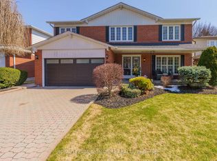 61 Barrydale Cres, Toronto, ON M3B 3E3