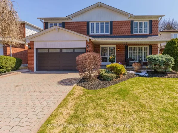 61 Barrydale Cres, Toronto, ON M3B 3E3