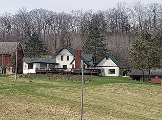 9485 Braun Rd, Black Earth, WI 53515