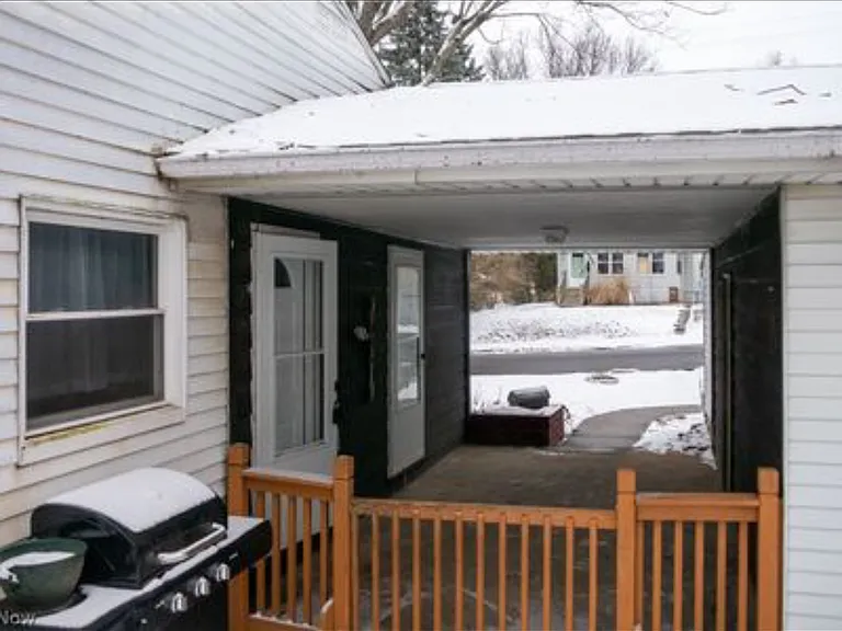 2244 Windemere Ave — Photo 8