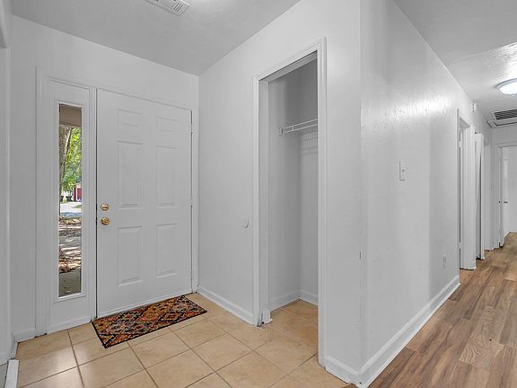 2nd image of 2707 Faringdon Dr