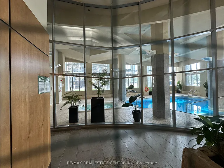2121 Lake Shore Blvd W #816 — Photo 19