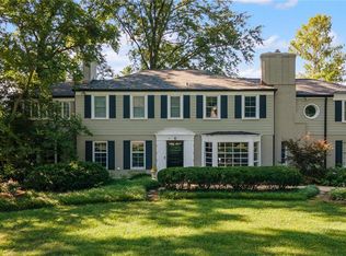 51 Frontenac Estates Dr, Saint Louis, MO 63131