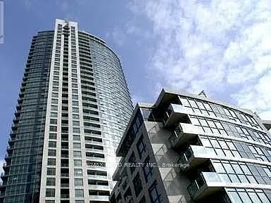 215 Fort York Blvd #3201