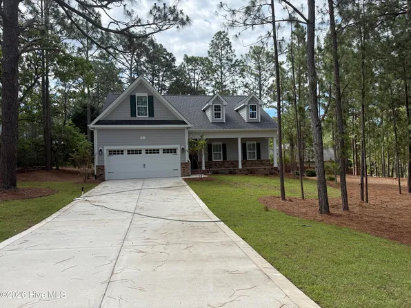 6 Georgia Court, Pinehurst, NC 28374