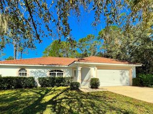 55 Boxwood Ln, Palm Coast, FL 32137